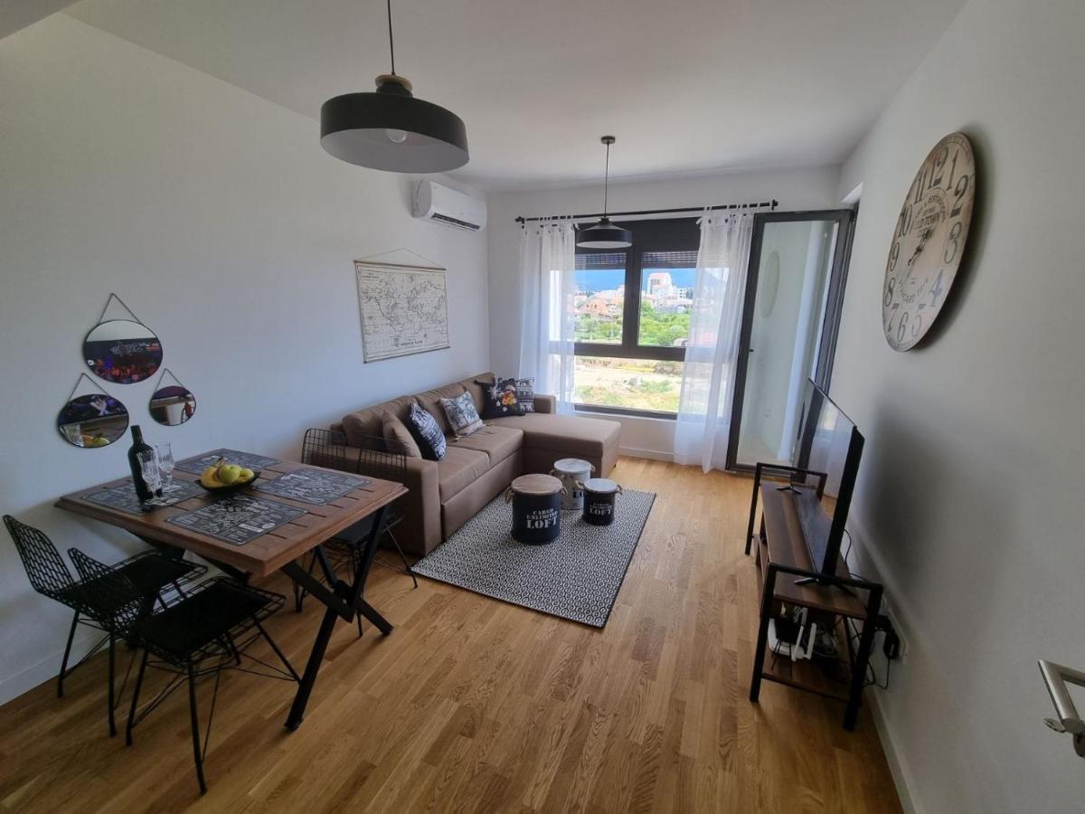 Apartman Javi Apartment Bar Ngoại thất bức ảnh